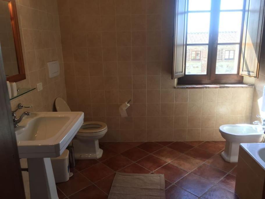 Cozy Home In Countryside Asciano Siena -Renovated! Екстер'єр фото